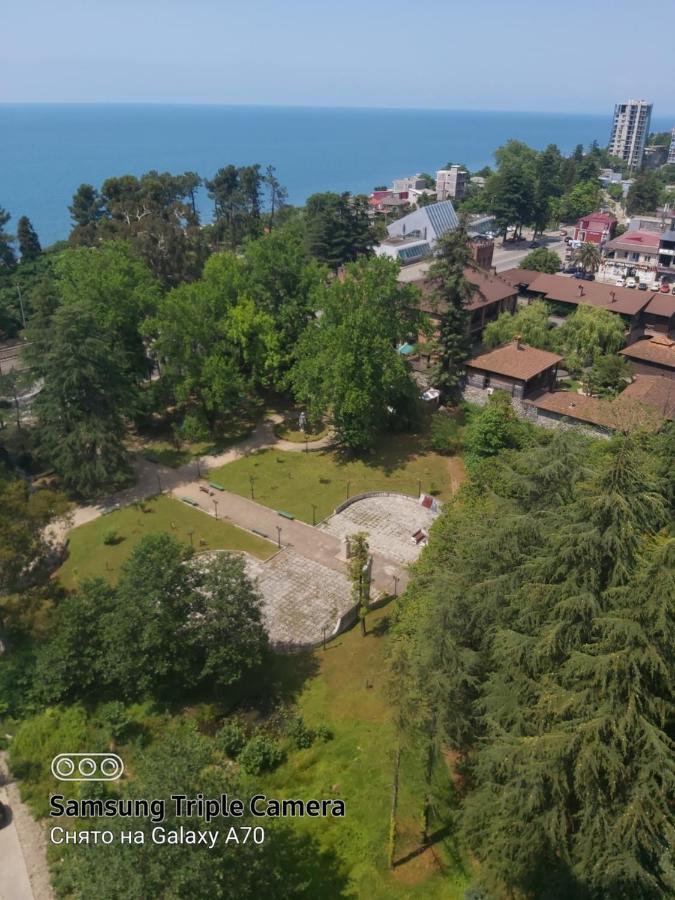 Аппартаменты С Двумя Балконами На Море И Горы Makhindzsauri Kültér fotó